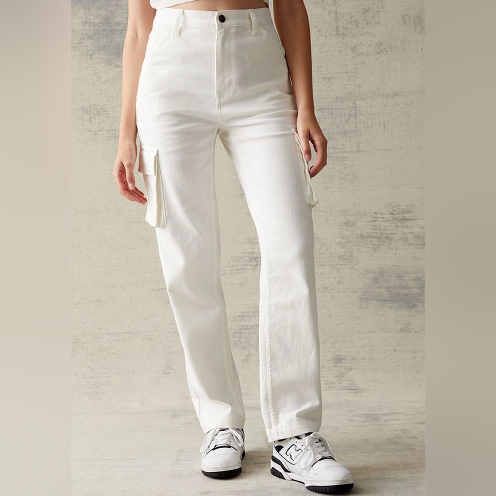 Pacsun White Cargo Dad Jeans Size: 25